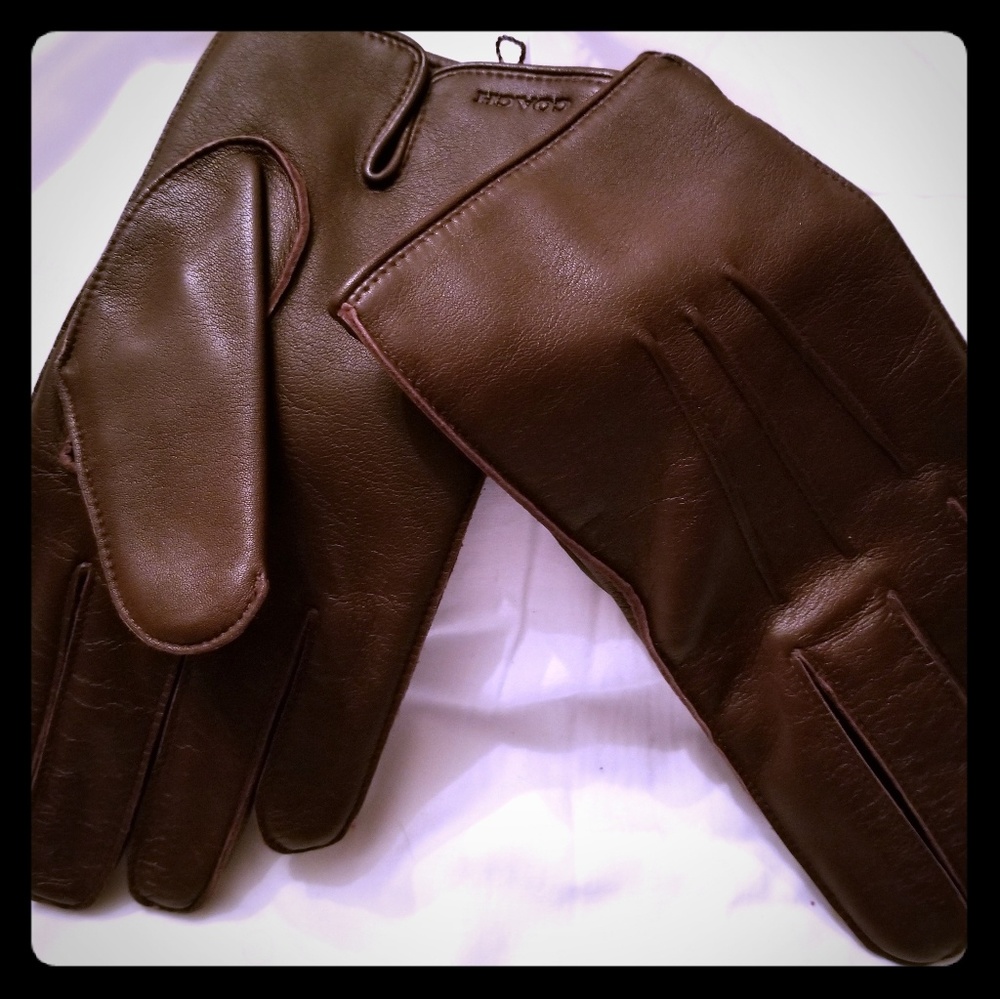 Coach leather gloves